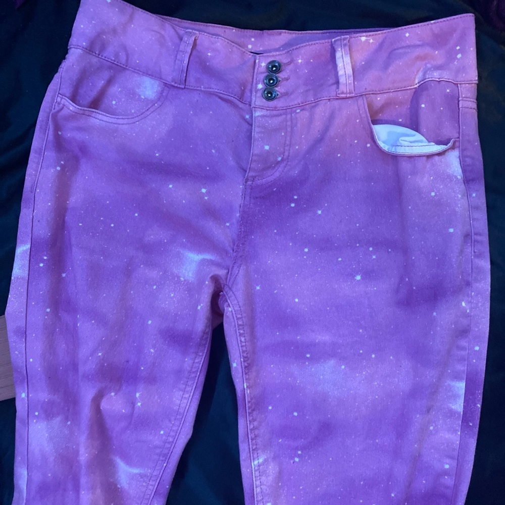 pink star print skinny jeans